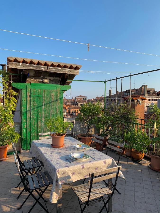 Regina - Romantic Studio Near Rialto Венеция Экстерьер фото