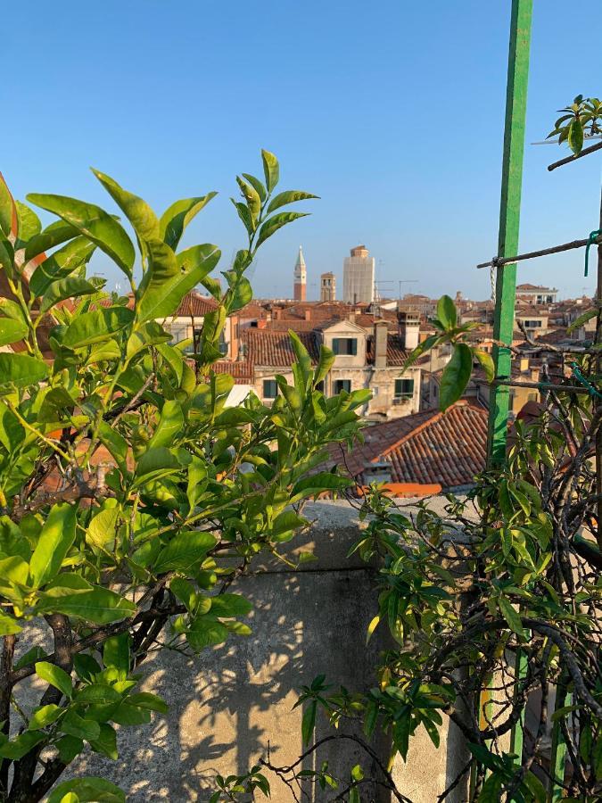 Regina - Romantic Studio Near Rialto Венеция Экстерьер фото