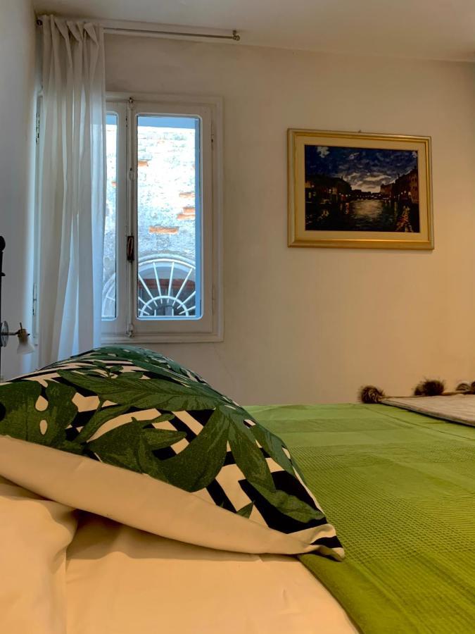 Regina - Romantic Studio Near Rialto Венеция Экстерьер фото