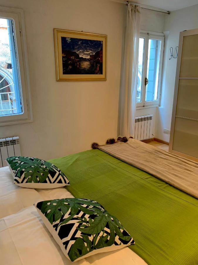 Regina - Romantic Studio Near Rialto Венеция Экстерьер фото